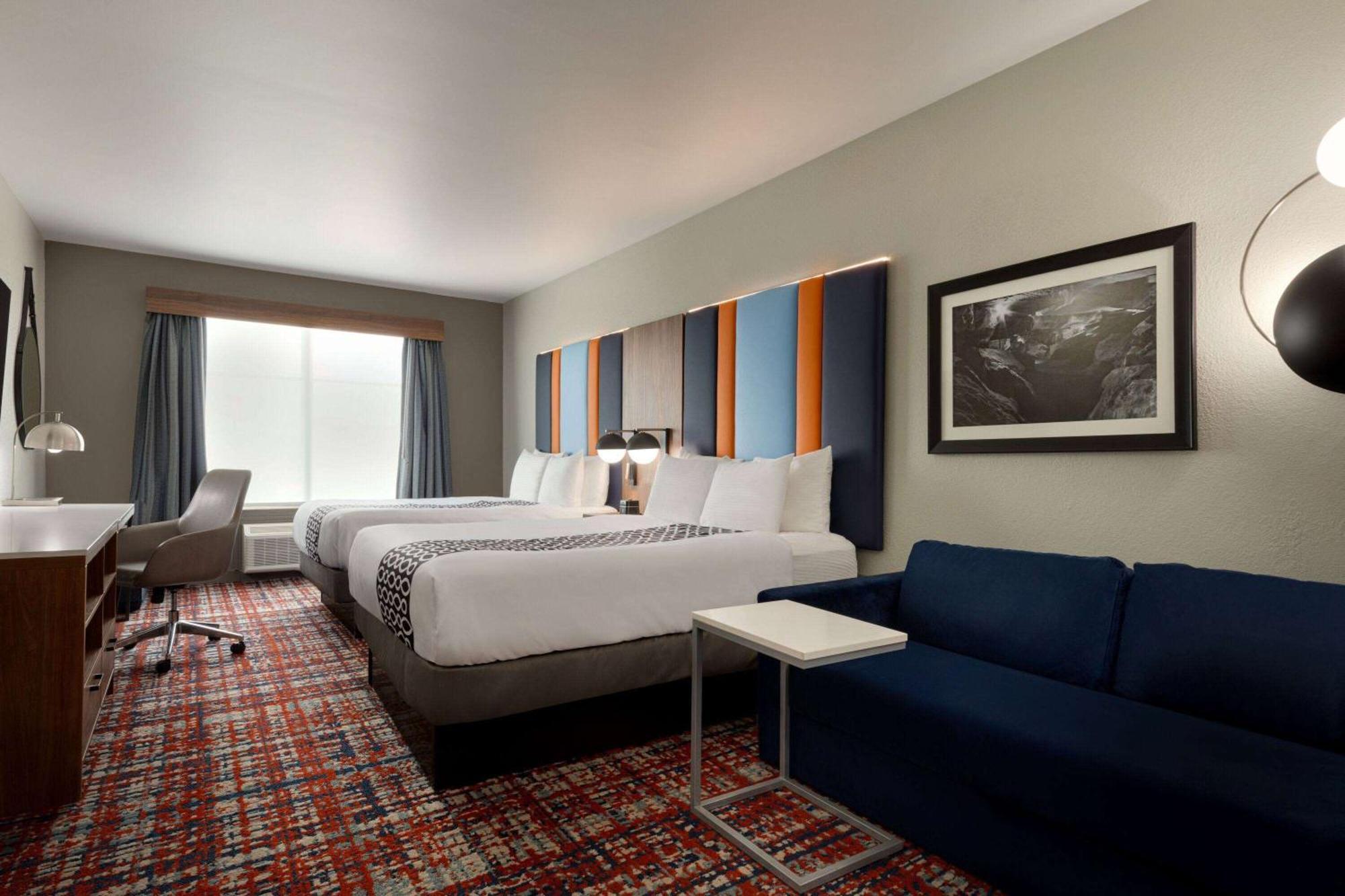 La Quinta By Wyndham Oxford - Anniston Hotel Exterior photo