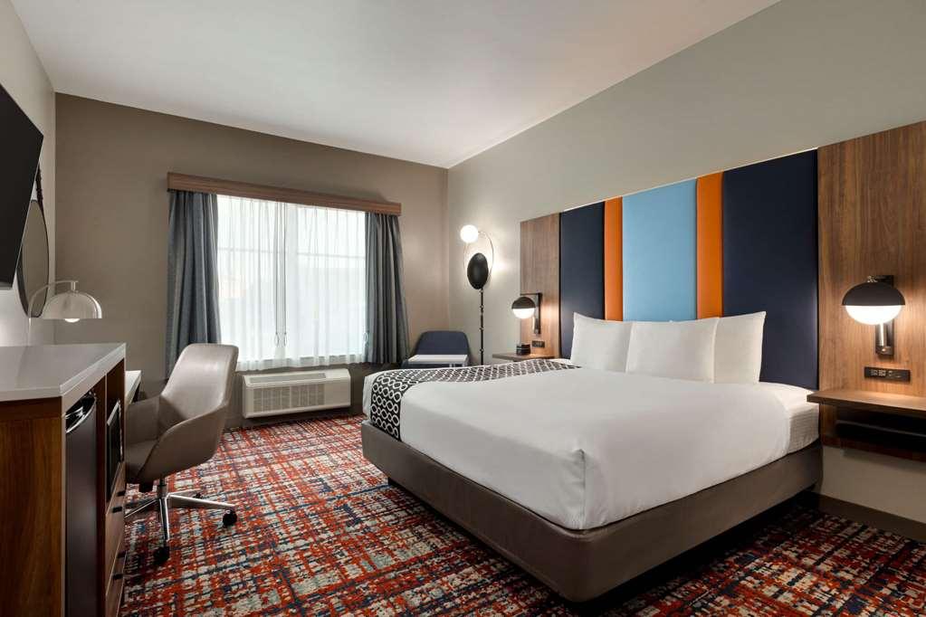 La Quinta By Wyndham Oxford - Anniston Hotel Room photo