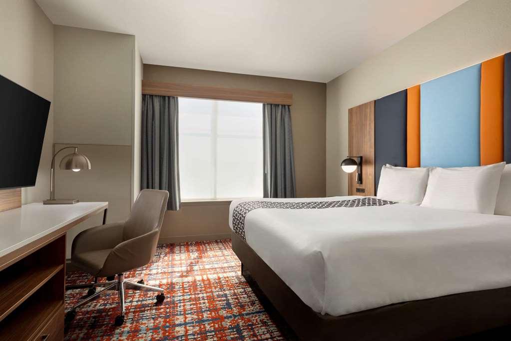 La Quinta By Wyndham Oxford - Anniston Hotel Room photo