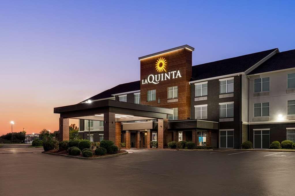 La Quinta By Wyndham Oxford - Anniston Hotel Exterior photo