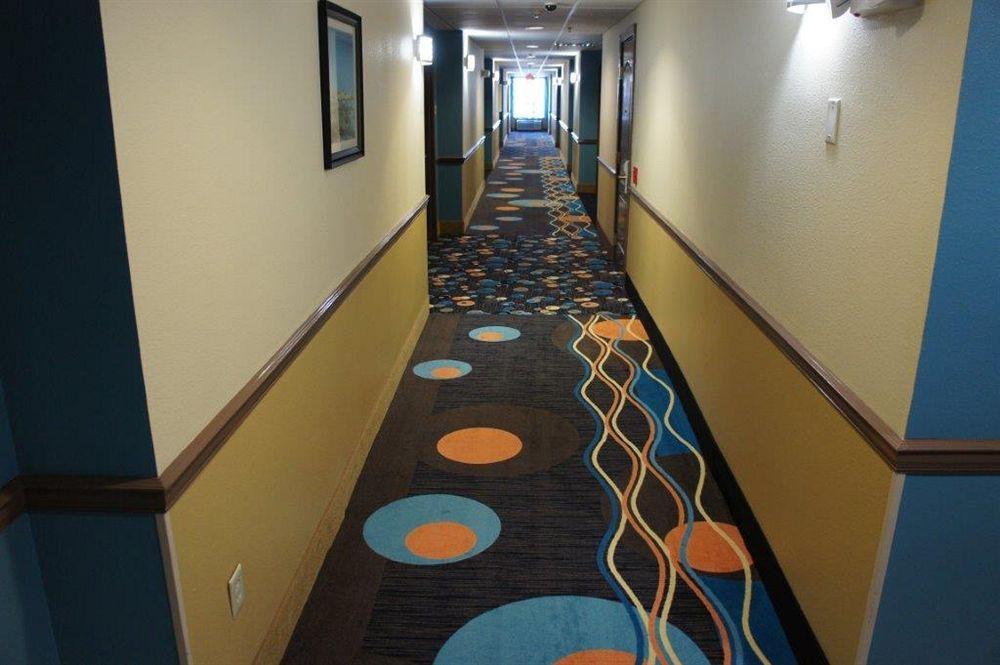 La Quinta By Wyndham Oxford - Anniston Hotel Exterior photo