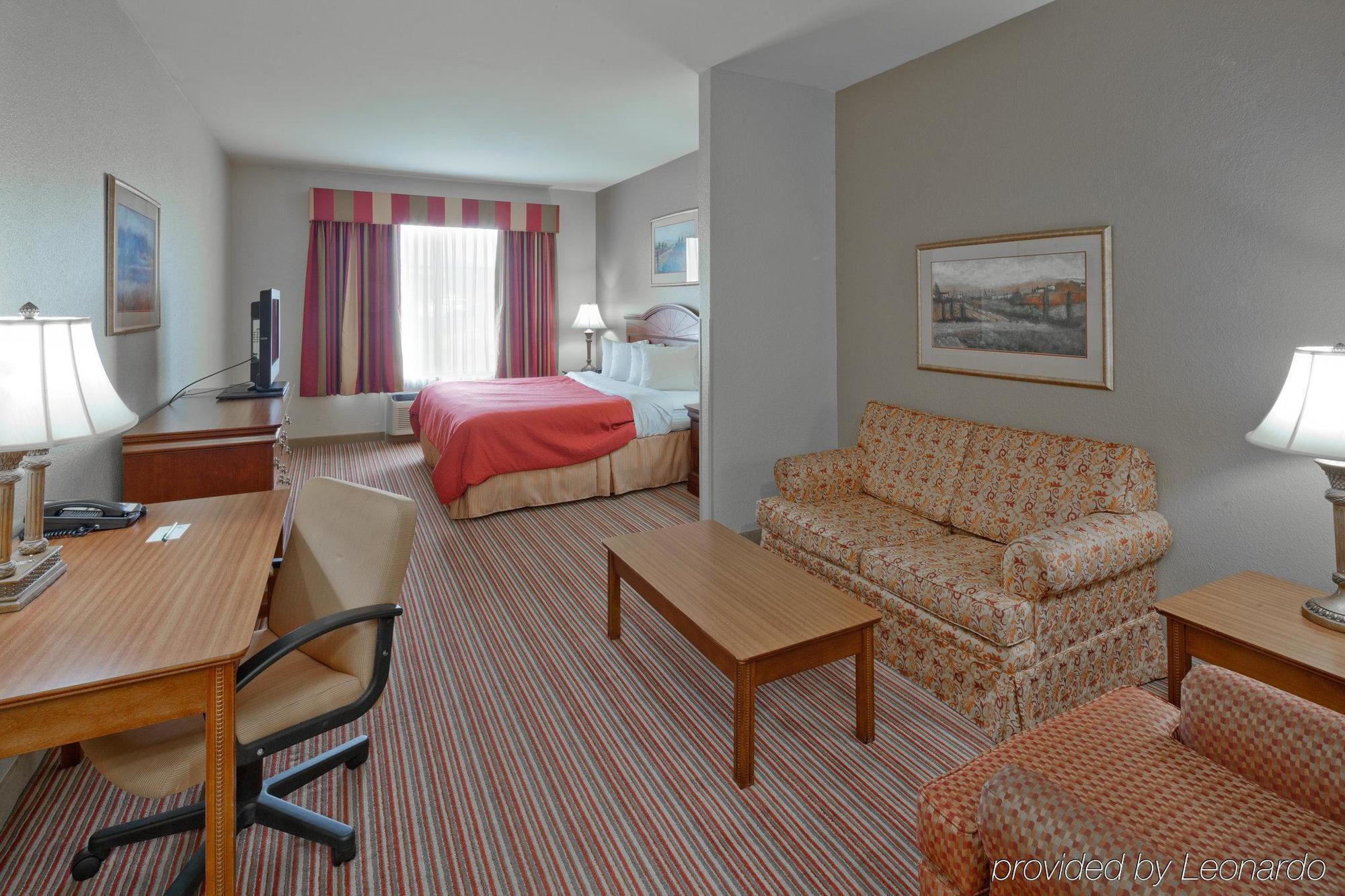 La Quinta By Wyndham Oxford - Anniston Hotel Room photo
